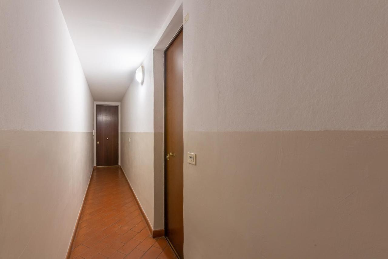 Pleasant Central Apartment With Garden Bolonia Zewnętrze zdjęcie
